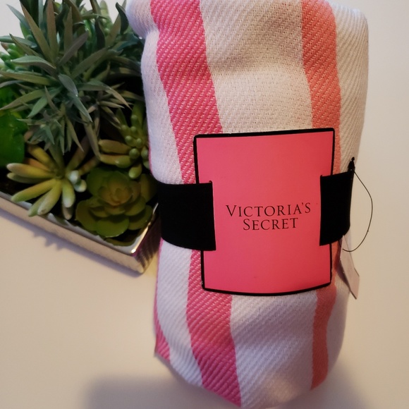 Victoria's Secret Other - Victoria's Secret Beach Blanket